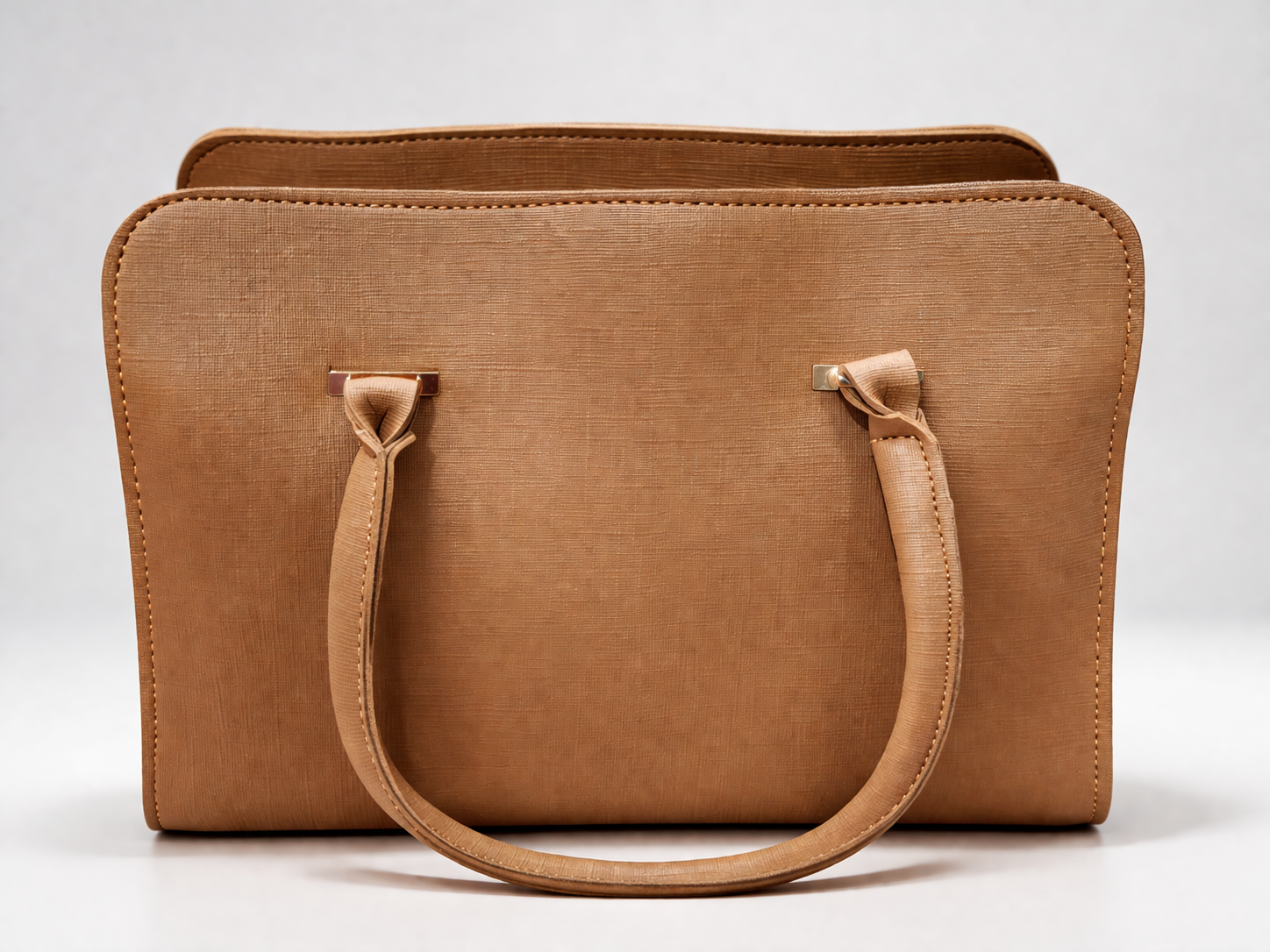 Diamond Structured Luxe Handbag